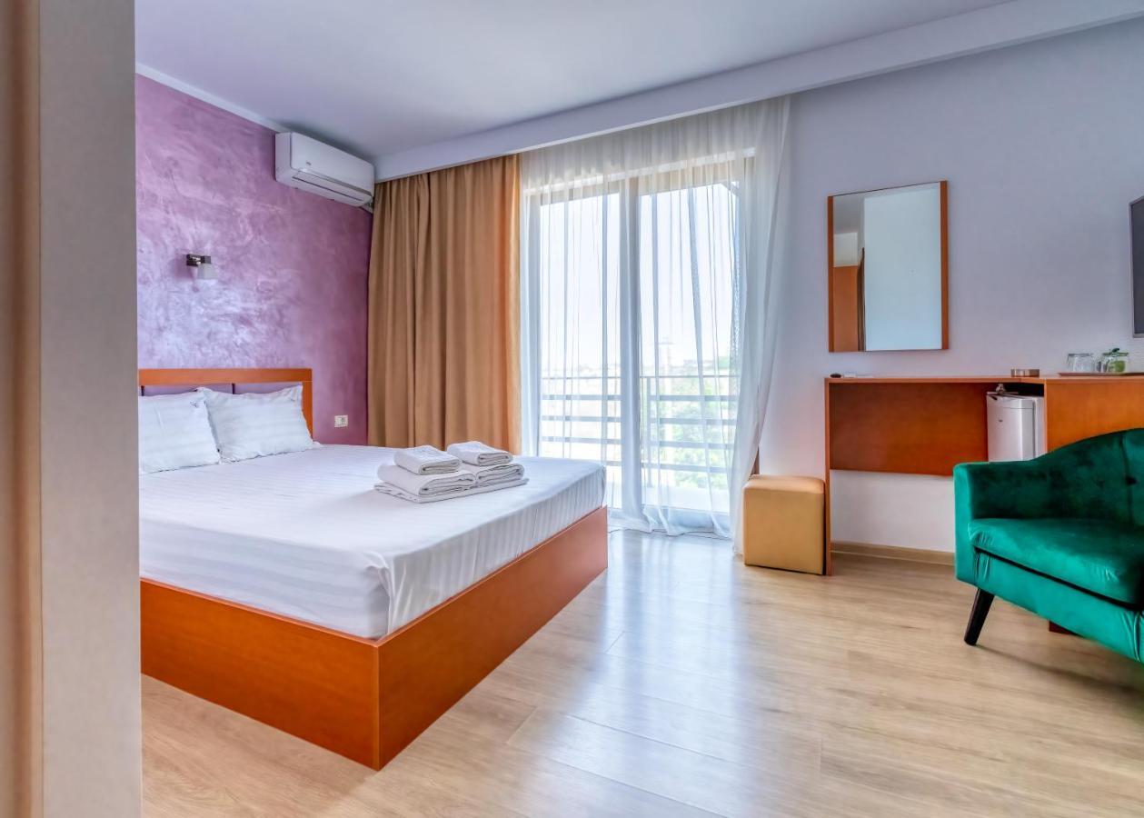 מלון אפורי נורד Casa Helena מראה חיצוני תמונה